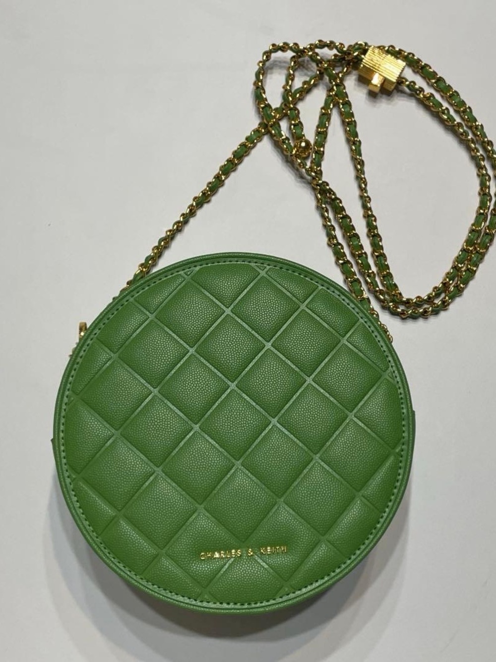 Charles & Keith Kwan Quilted Circle Bag - Picture 3 of 8